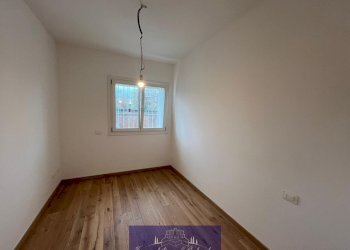 PHOTO-2026-01-16-12-40-351.jpg - Ufficio Via Mazzini, Camaiore - foto 3