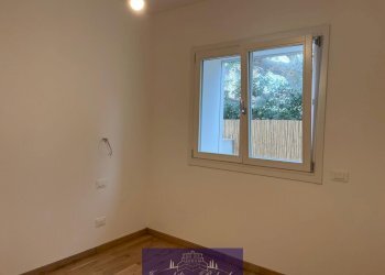 PHOTO-2026-01-16-12-40-363.jpg - Ufficio Via Mazzini, Camaiore - foto 10