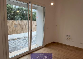 PHOTO-2026-01-16-12-40-3670.jpg - Ufficio Via Mazzini, Camaiore - foto 17