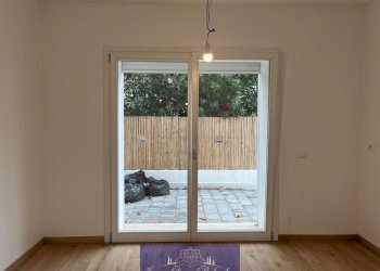 PHOTO-2026-01-16-12-40-3677.jpg - Ufficio Via Mazzini, Camaiore - foto 19