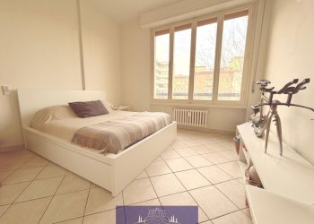 PHOTO-2026-01-22-15-26-531.jpg - Trilocale Piazza Mascagni, Firenze (zona Santa Maria Novella) - foto 5