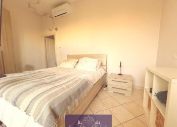 PHOTO-2026-01-22-15-26-538.jpg - Trilocale Piazza Mascagni, Firenze (zona Santa Maria Novella) - foto 7