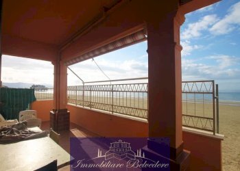 PHOTO-2026-01-12-15-37-091.jpg - Villa a Schiera Viale Italia, Follonica - foto 2