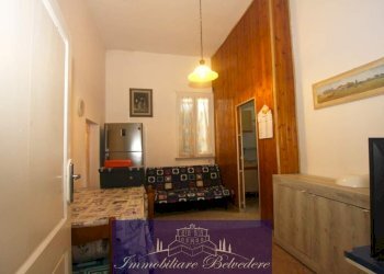 PHOTO-2026-01-12-15-37-0977.jpg - Villa a Schiera Viale Italia, Follonica - foto 14