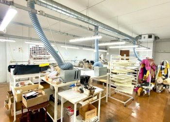 PHOTO-2024-03-14-12-36-371.jpg - Locale Commerciale Via Codignola, Scandicci - foto 3