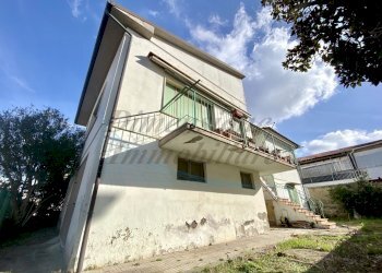 photo_1_2026-01-23_00-26-46.jpg - Villa Via Fratelli Bandiera, Rosignano Marittimo - foto 23