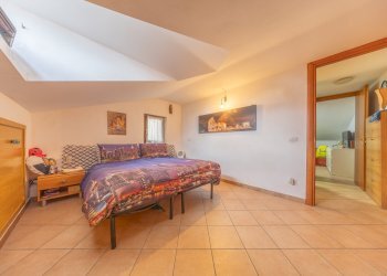 11.jpg - Three-room apartment Mentana - photo 7