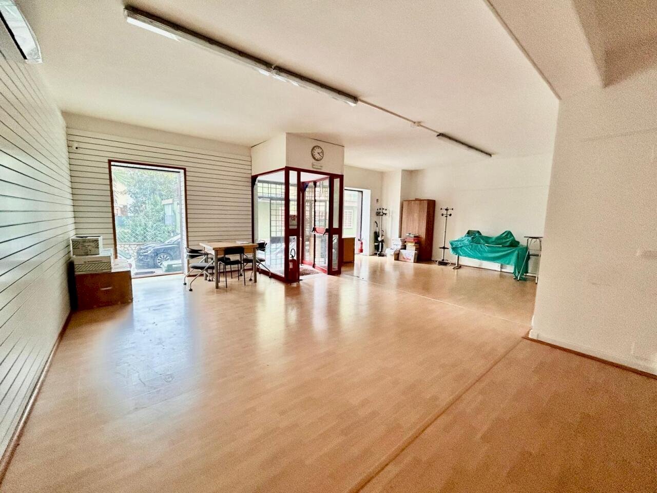 1.jpeg - Commercial Premises Via Enrico Pezzi 13, Guidonia Montecelio - photo 1