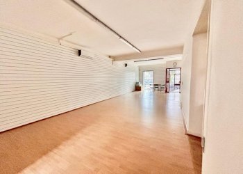 3.jpeg - Commercial Premises Via Enrico Pezzi 13, Guidonia Montecelio - photo 3