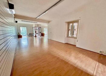 9.jpeg - Commercial Premises Via Enrico Pezzi 13, Guidonia Montecelio - photo 9