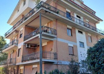 1.jpeg - Trilocale Via N. Paganini 1, Guidonia Montecelio - foto 1