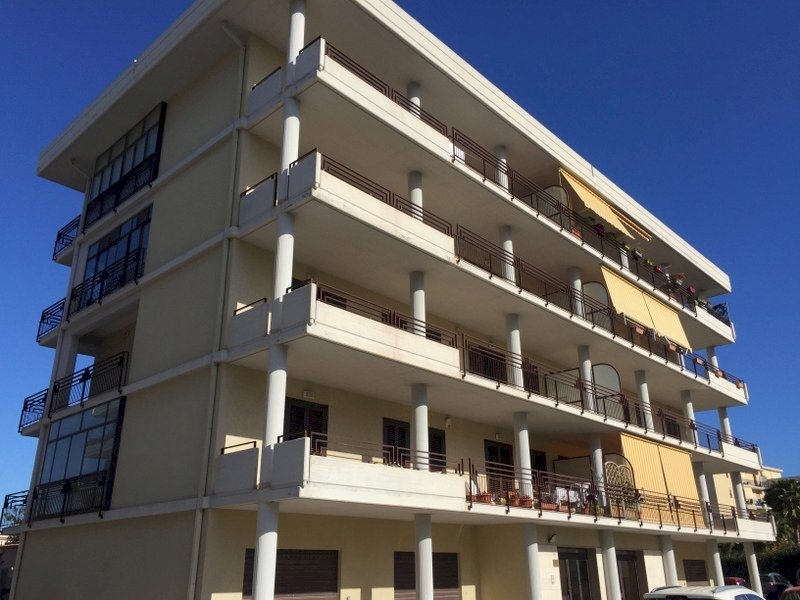 2.JPG - Four-room apartment V.le Scala Greca, Siracusa - photo 3