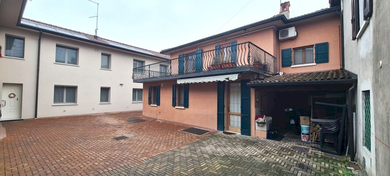 19.jpg - Porzione di casa Via Solferino 23, Leno - foto 1