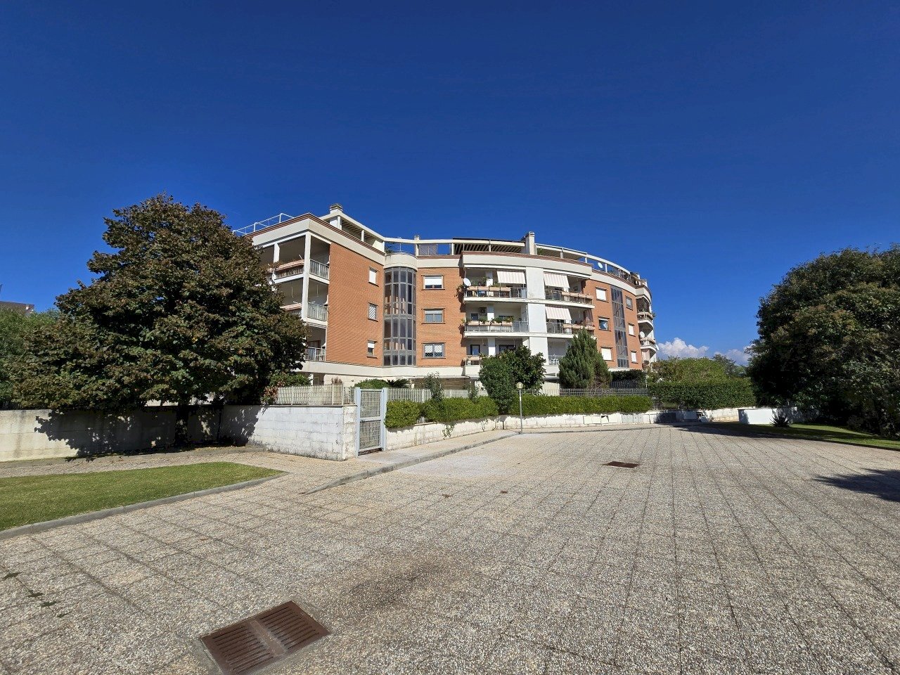 2.jpg - Trilocale VIA ROSARIO LIVATINO 3, Nettuno - foto 2