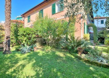 Giardino (15).jpg - Appartamento Via al Carmelo 20, Rapallo - foto 3