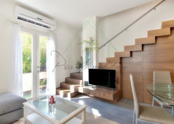 Soggiorno (13).jpg - Appartamento Via al Carmelo 20, Rapallo - foto 9