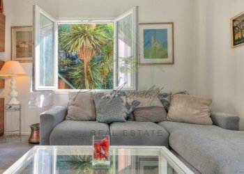 Soggiorno (4).jpg - Appartamento Via al Carmelo 20, Rapallo - foto 15