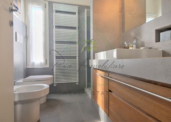 Bagno (2).jpg - Appartamento Via al Carmelo 20, Rapallo - foto 30