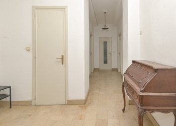 disimpegno e corridoio - Quadrilocale via Rosta  1 bis, Torino (zona Campidoglio) - foto 5