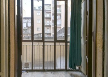 balcone verandato - Quadrilocale via Rosta  1 bis, Torino (zona Campidoglio) - foto 26