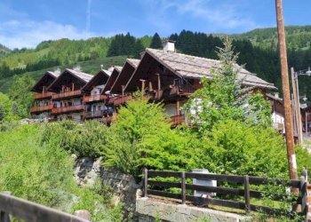 Immagine WhatsApp 2025-07-28 ore 15.36.10_79bdd8ad - Bilocale Via Rohrbach 34, Pragelato - foto 2