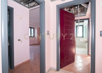 DSC01709.jpg - Stabile - Palazzo Via Cassone 75, Zafferana Etnea - foto 19