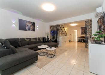 Via XXXI Maggio, 30 (10).jpg - Porzione di casa Via XXXI Maggio 34, Catania - foto 2