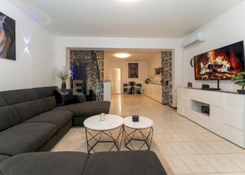 Via XXXI Maggio, 30 (13).jpg - Porzione di casa Via XXXI Maggio 34, Catania - foto 5