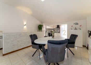 Via XXXI Maggio, 30 (30).jpg - Porzione di casa Via XXXI Maggio 34, Catania - foto 22