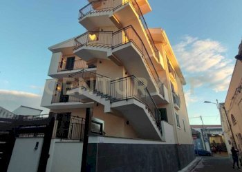 WhatsApp Image 2026-01-13 at 17.53.06 (1).jpeg - Bilocale Via Sabato Martelli Castaldi, Catania - foto 1