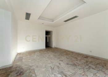 Botteghe via Nizzeti (13).jpg - Locale Commerciale Via Nizzeti 3, Tremestieri Etneo - foto 20