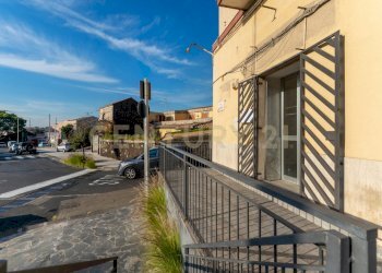 Botteghe via Nizzeti (31).jpg - Locale Commerciale Via Nizzeti 3, Tremestieri Etneo - foto 26