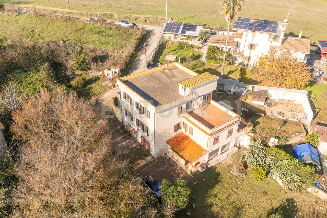 3 drone.jpg - Villa Via Ombrone 9, Aprilia - photo 2