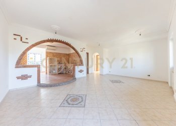 64 2.jpg - Villa Via Ombrone 9, Aprilia - photo 1