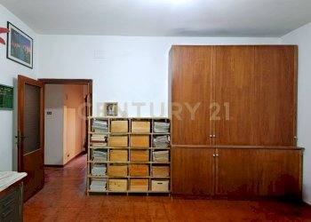 17.jpg - Three-room apartment Via Gorizia, Abbadia San Salvatore - photo 1