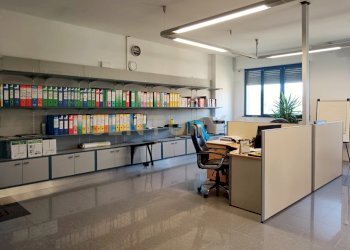 1000001947.jpg - Commercial Premises zona artigianale di saragiolo 1, Piancastagnaio - photo 15