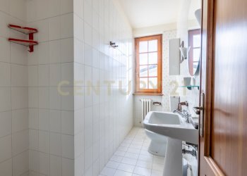 bagno piano primo - Independent house Via Nino Bixio 15, Montecatini-Terme - photo 9