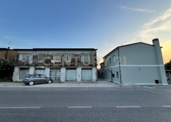 fcc4ee58-c9cc-49c2-9a28-4255ad020e15.jpg - Villa Via Isolella San P. 125, Cerea - foto 18