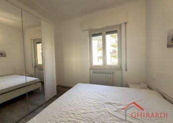 4.3 CAMERA 1.jpg - Appartamento VIA SANT'ELIA  41, Genova (zona Sestri Ponente) - foto 12