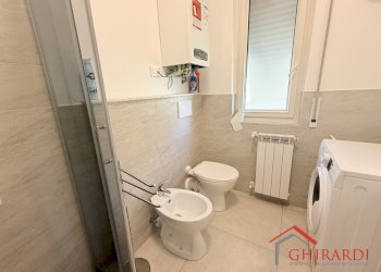 6.1 BAGNO.jpg - Appartamento VIA SANT'ELIA  41, Genova (zona Sestri Ponente) - foto 18