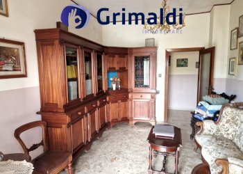 20260115_122602.jpg - Four-room apartment Viale Privato Farnese 41, Napoli (neighborhood Colli Aminei) - photo 13