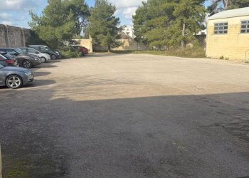 WhatsApp Image 2026-01-15 at 14.42.53.jpeg - Magazzino Via Lequile 175, Lecce - foto 5