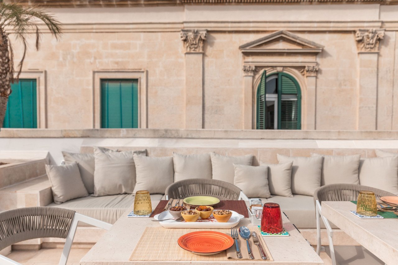 Palazzo Lecce2.jpg - Casa indipendente Via Roberto Caracciolo 30, Lecce - foto 1