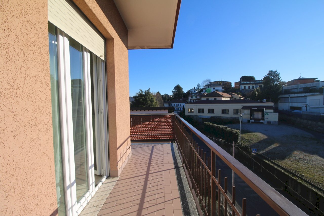 Balcone - Trilocale Grandate - foto 1