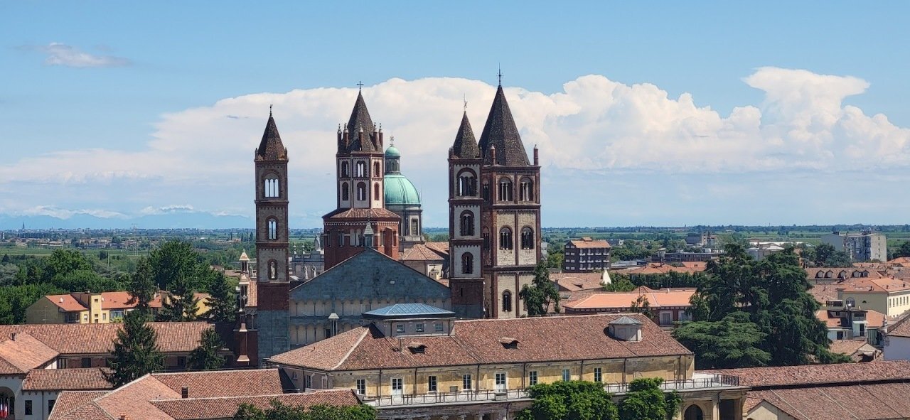 20250721_123440.jpg - Attic Via Gaudenzio Ferrari 19, Vercelli - photo 2