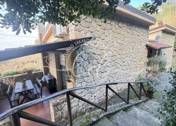 IMG_2491 3.JPG - Villa Massarosa - photo 7