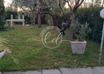 PHOTO-2025-12-17-06-40-58 4.jpg - Porzione di casa Camaiore - foto 22