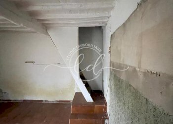 PHOTO-2025-12-11-14-29-57 2.jpg - Casa semi indipendente Camaiore - foto 10