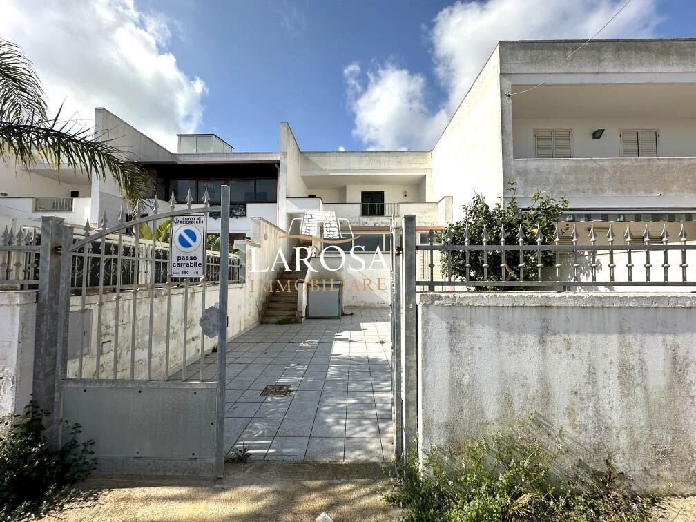 1.jpg - Quadrilocale Viale Argentina 52, Melendugno - foto 1