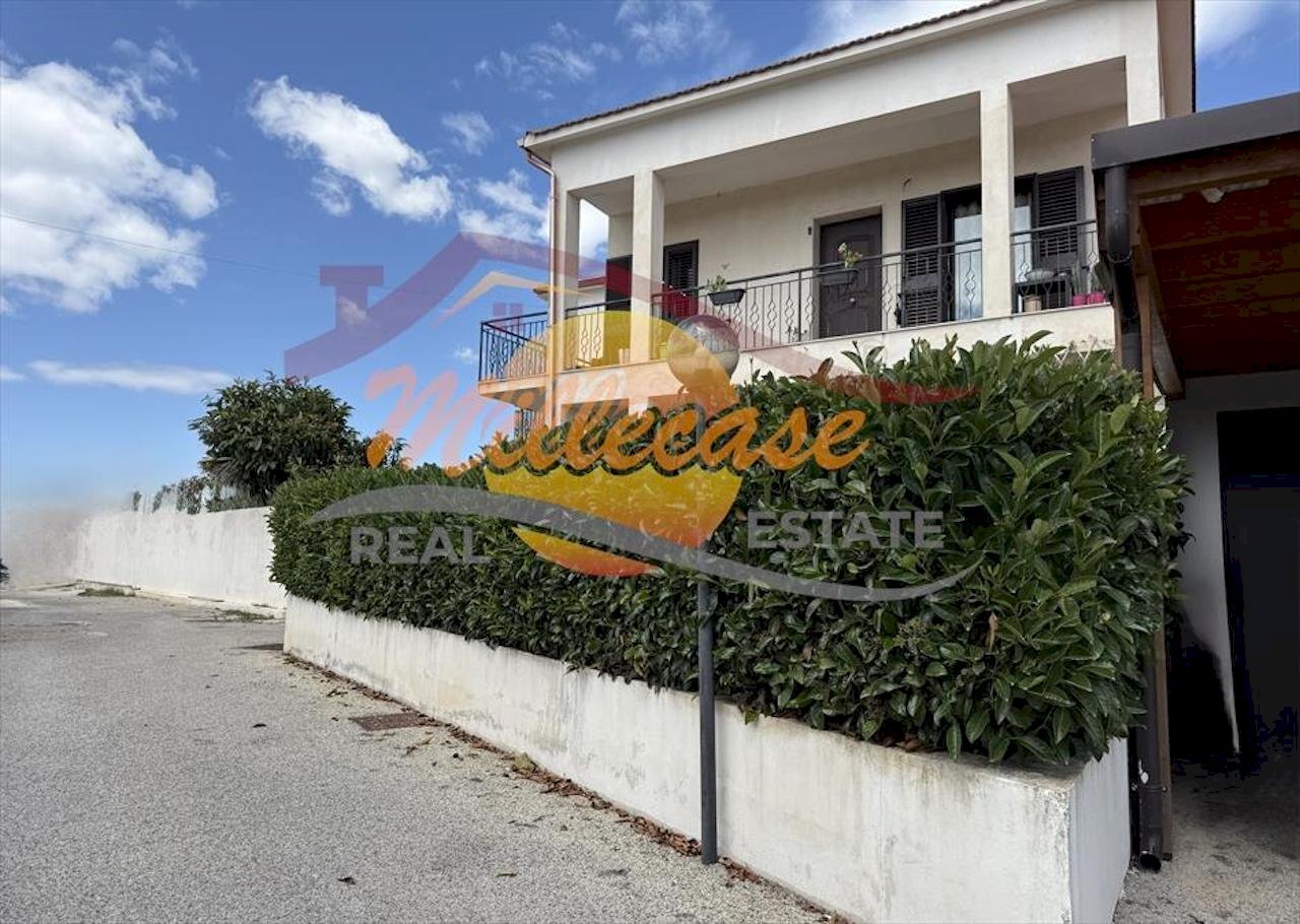 0bbeb4d8-c8a9-4485-8425-26ac0c4b15db.jpeg - Three-room apartment Via Verona, Melilli - photo 1